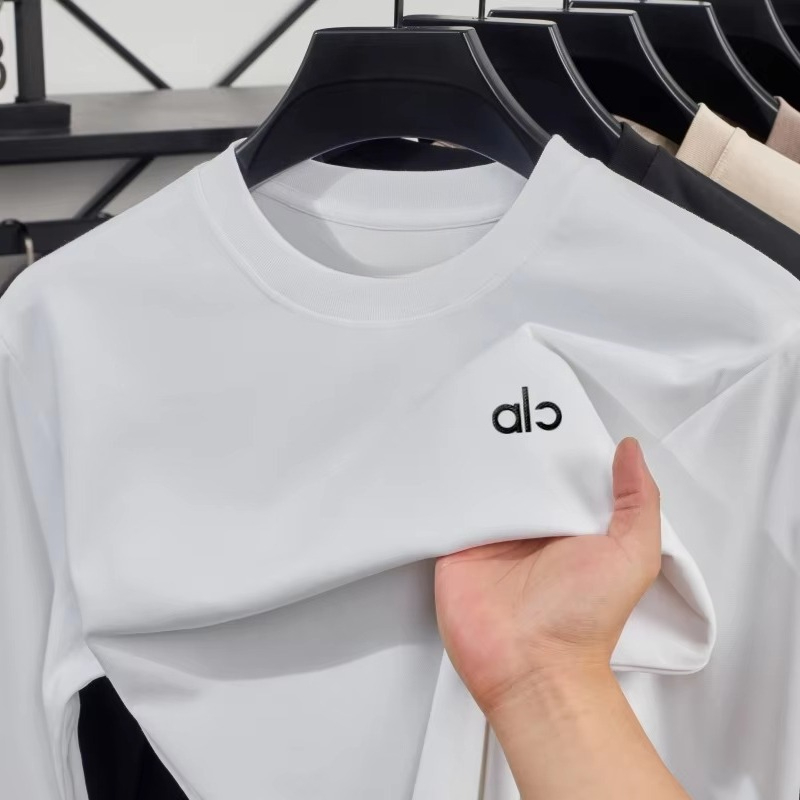 Streetwear High End Brand - Weißes High-End Sport- und Lifestyle-Marken-T-Shirt aus